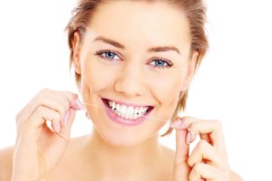 Portsmouth RI Dentist | Only Floss The Teeth You Want To Keep